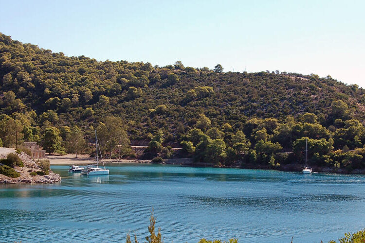 Rossikos_Nafstathmos The Russian bay of Poros island